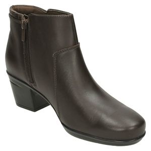 clarks women's emslie monet ankle bootie